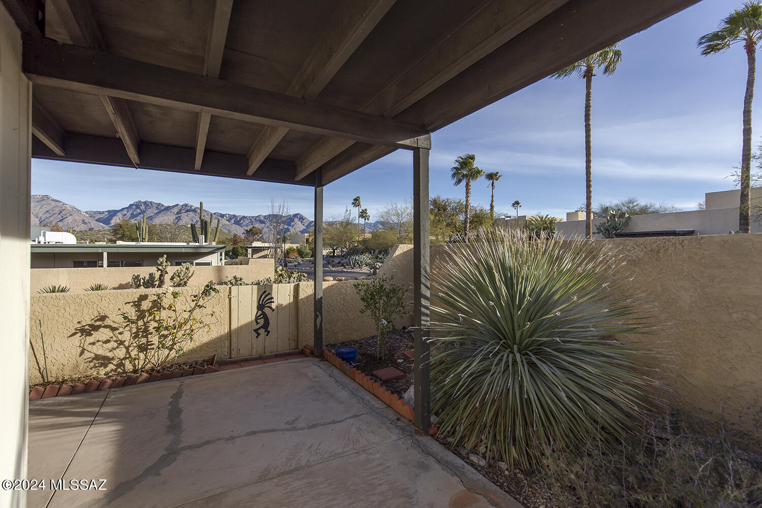3419 North Eagle Road Tucson, AZ 85750 - Photo 4 of 35 Gallery Image 4