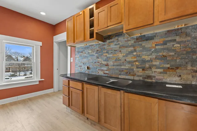 $265,000 | 2163 North 38th Street, Unit 2165, Milwaukee, WI 53208