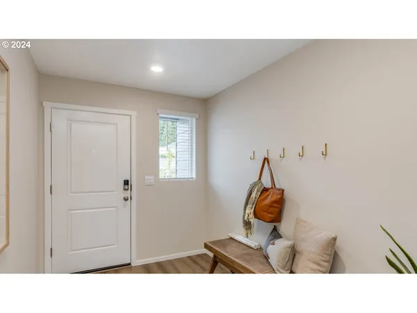 $419,995 | 6144 Southeast 16th Street, Gresham, OR 97080
