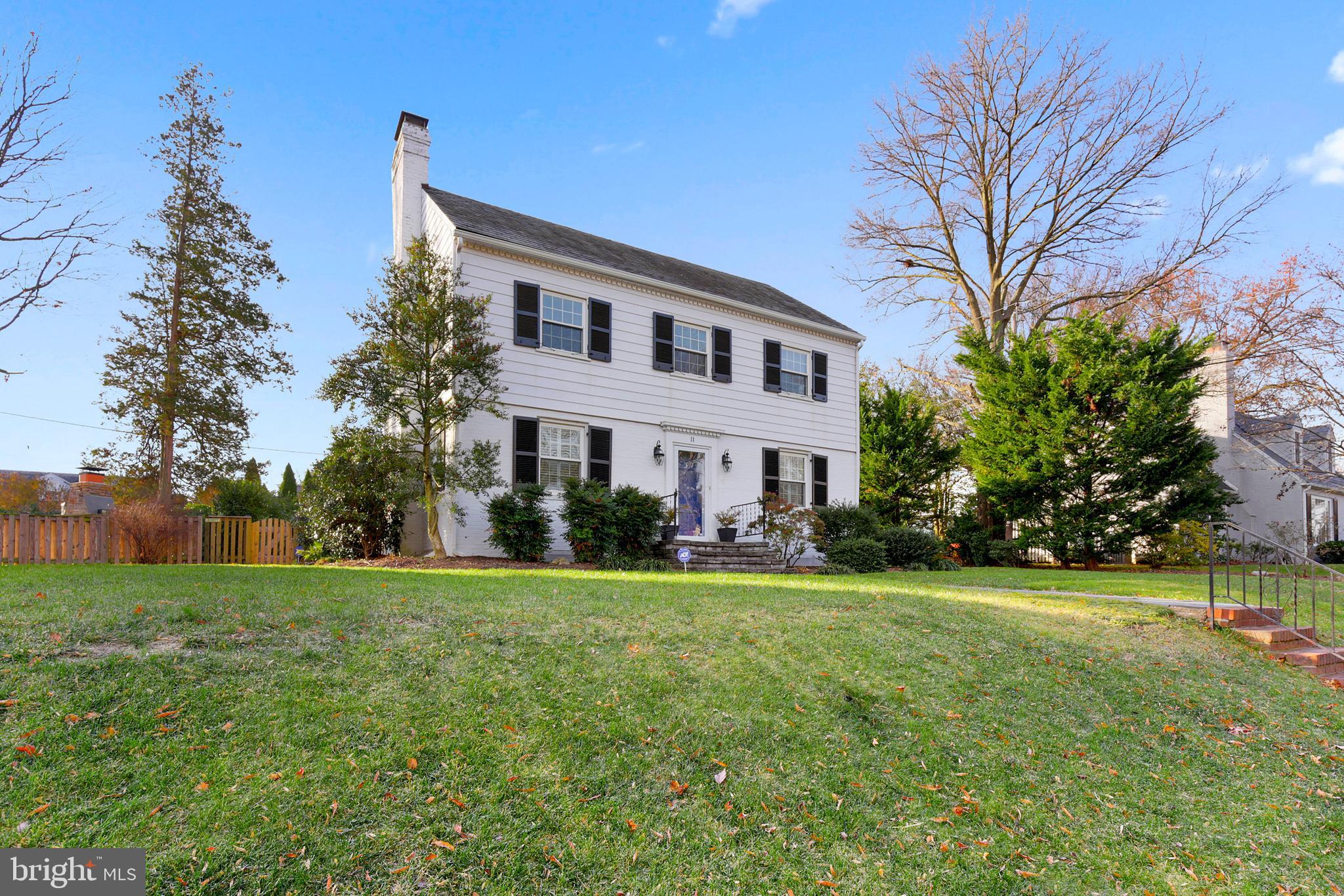 11 Tamworth Road Baltimore, MD 21210 - Photo 1 of 55 Gallery Image 1