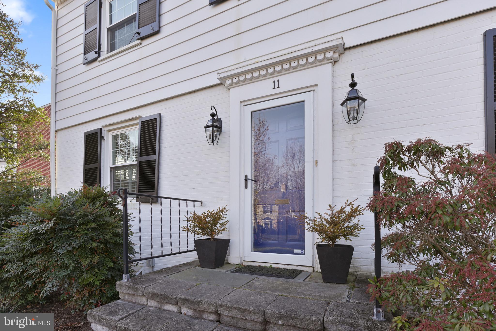 11 Tamworth Road Baltimore, MD 21210 - Photo 4 of 55 Gallery Image 4