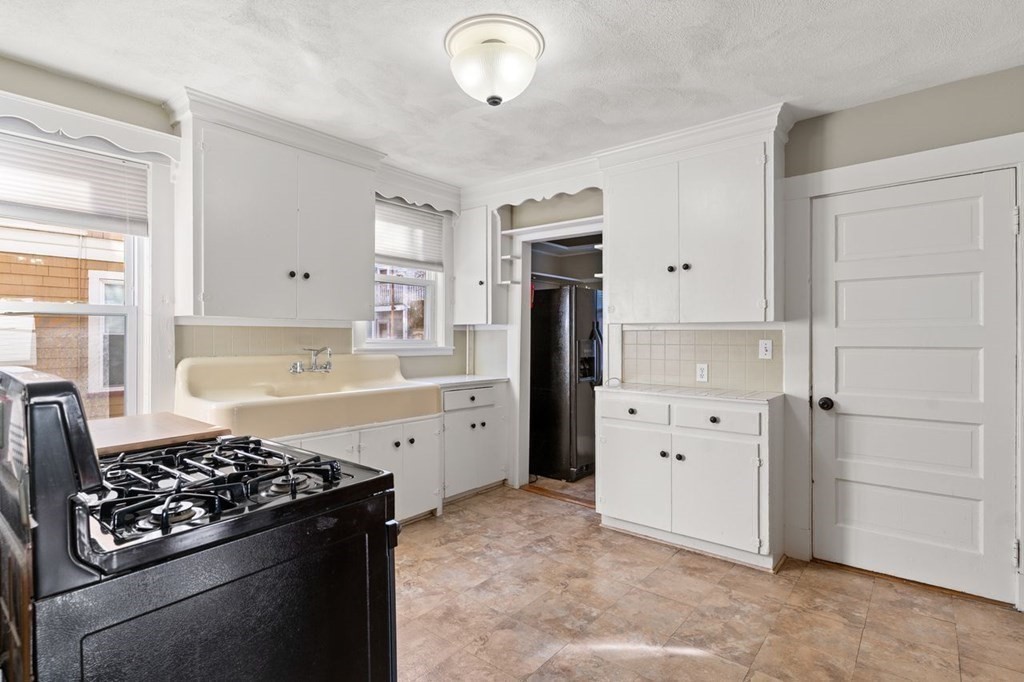 82 Bromfield Road Somerville, MA 02144 - Photo 13 of 40 Gallery Image 13
