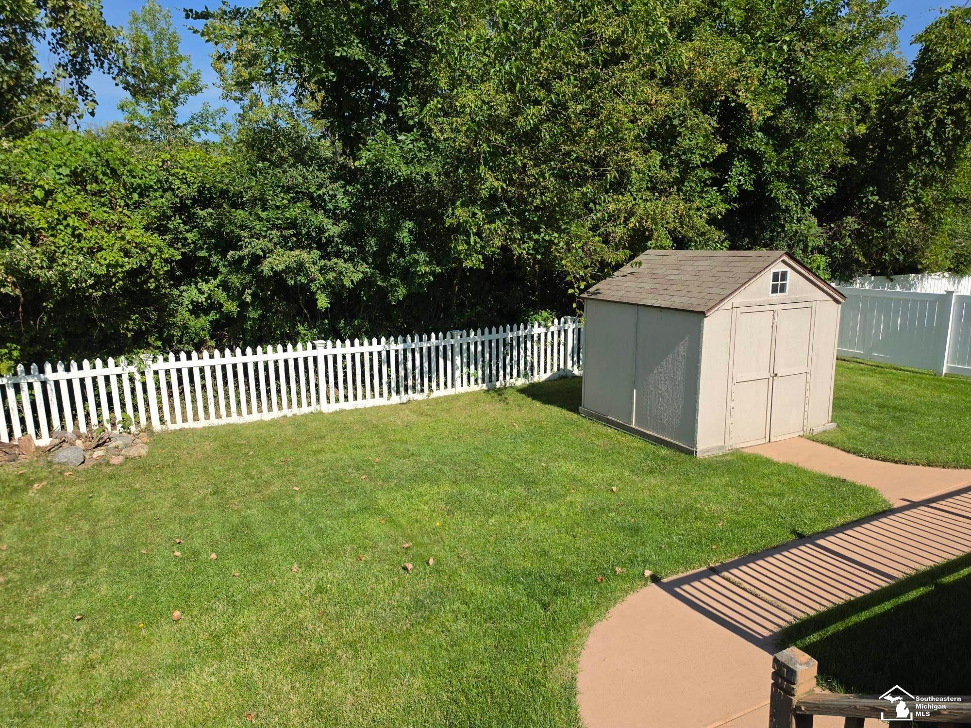 4067 Stone Post Road Newport, MI 48166 - Photo 30 of 31 Gallery Image 30