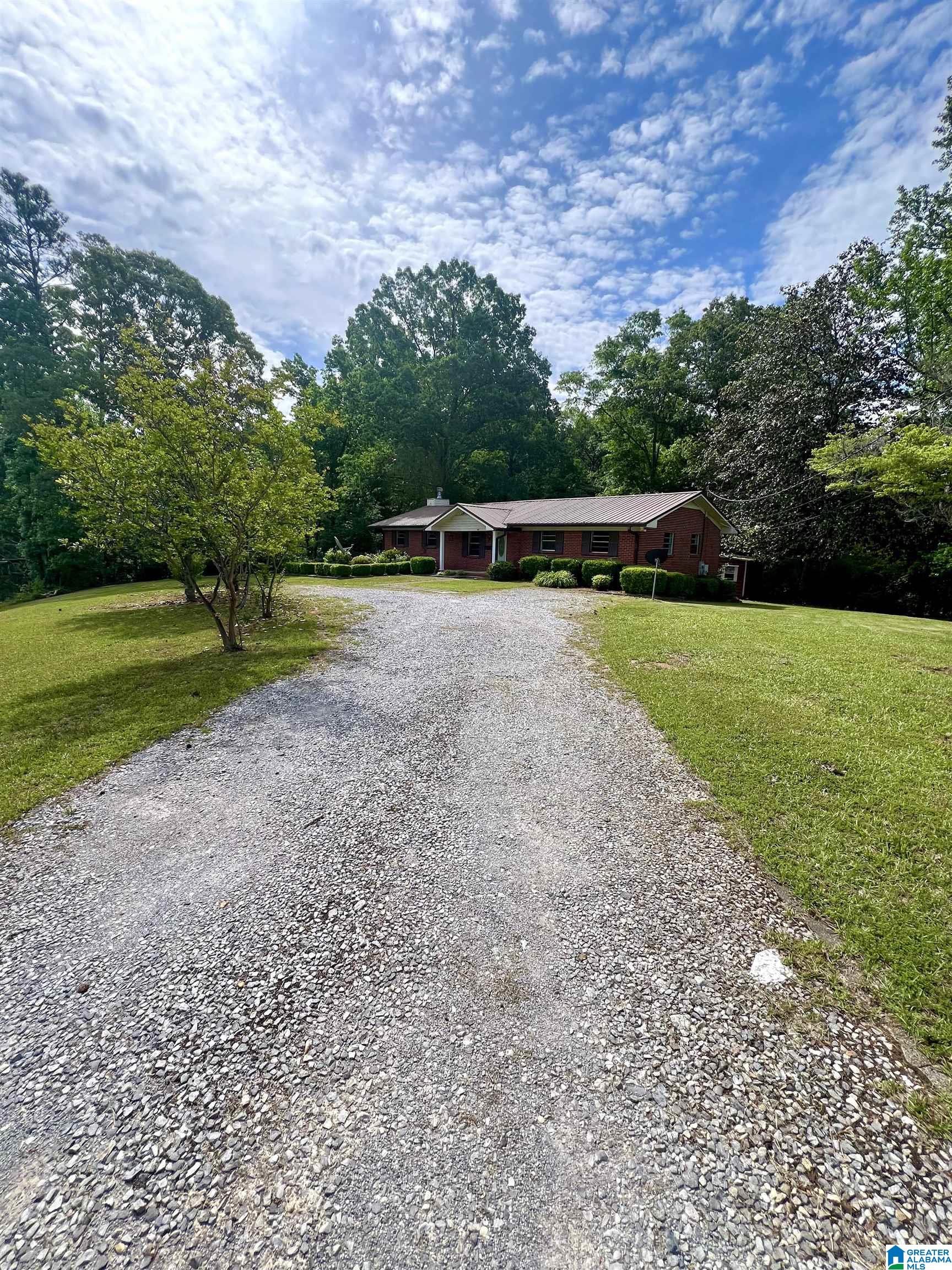 917 Wilson Road Clanton, AL 35045 - Photo 3 of 27