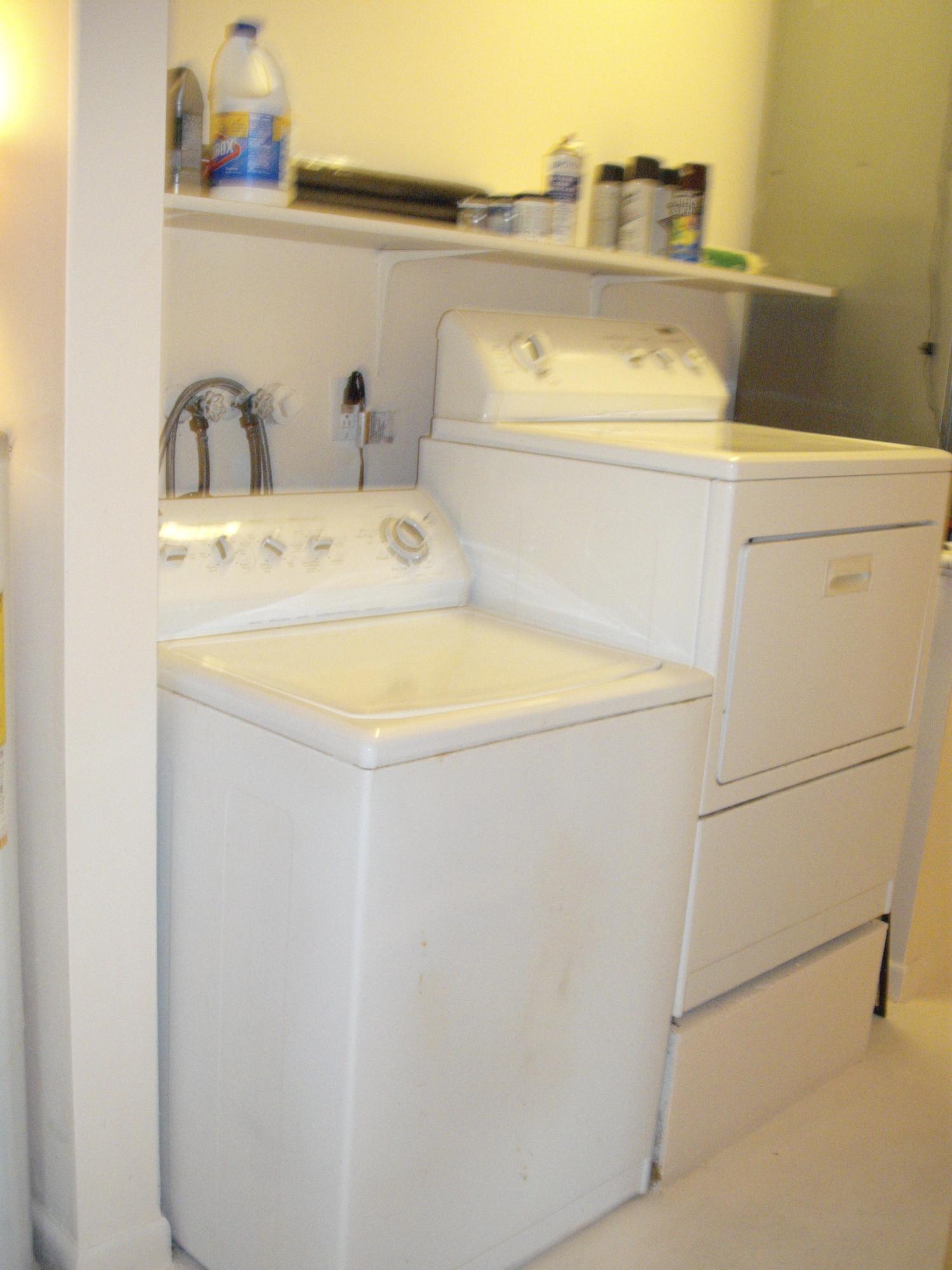 18075 102nd Way South Boca Raton, FL 33498 - Photo 23 of 37 Laundry