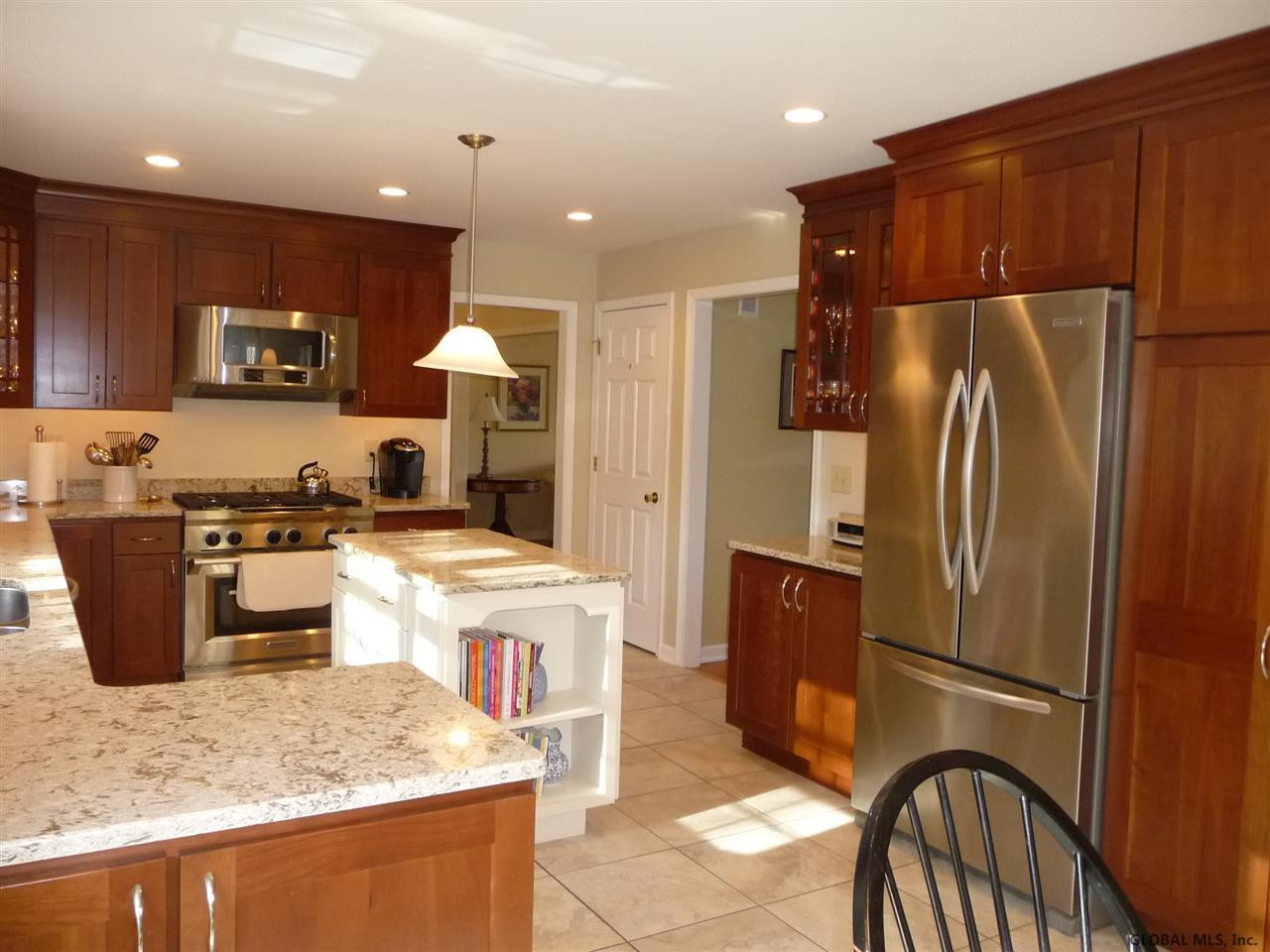 4 Seneca Road Niskayuna, NY 12309 - Photo 4 of 29 Photo 4