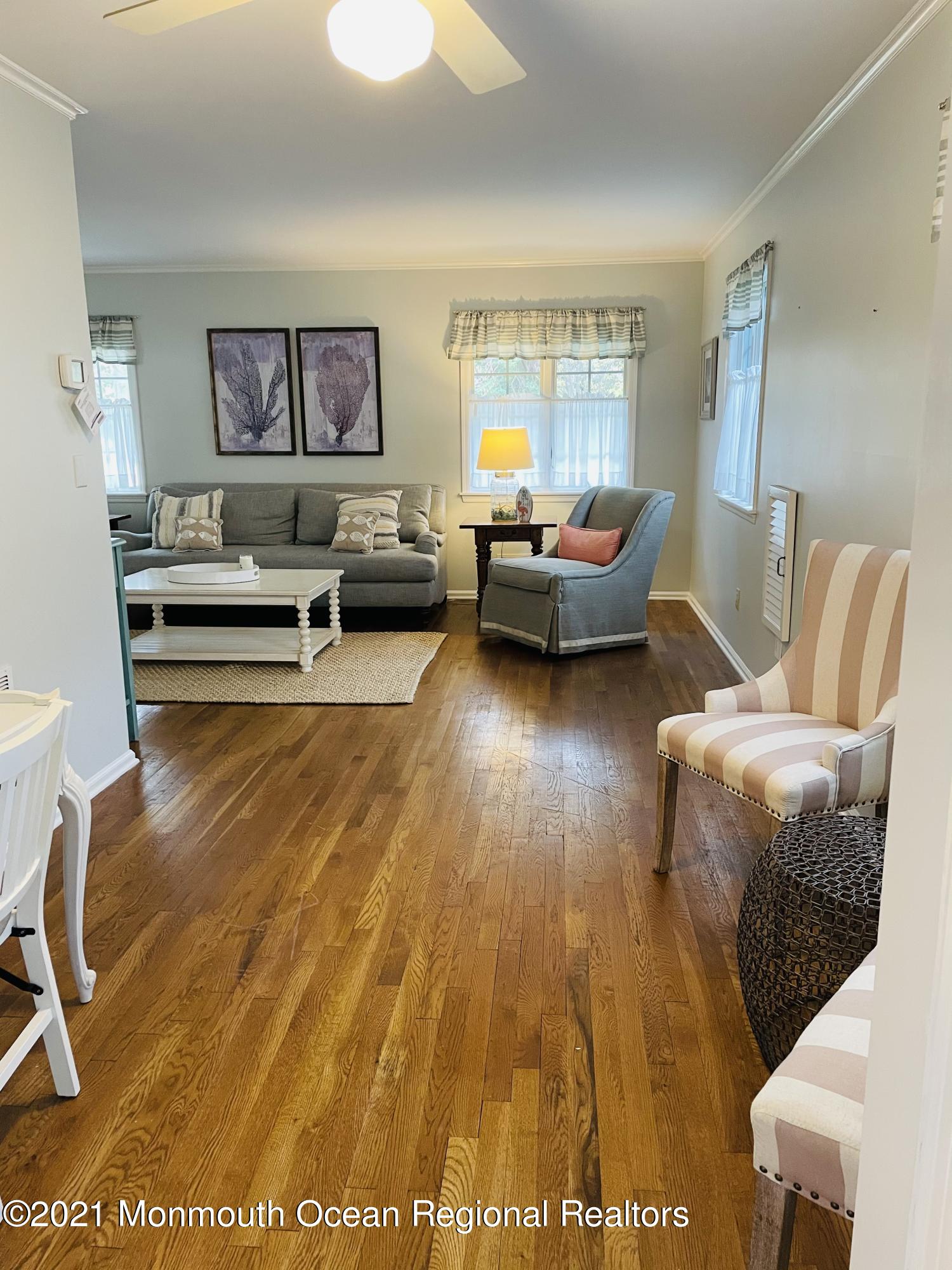 9F79EF78-2F2B-44B5-B79D-DCE584665817