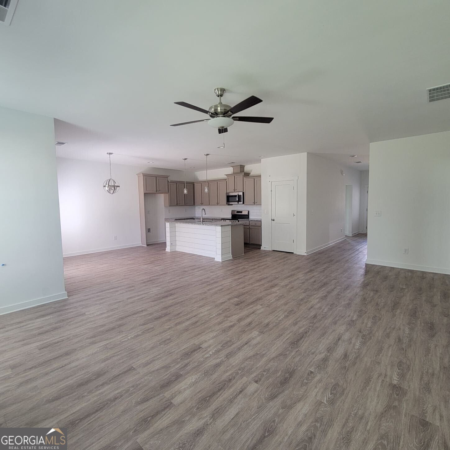 118 Bramblewood Lane Perry, GA 31069 - Photo 5 of 27