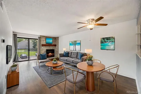 $245,000 | 401 South Kalispell Way, Unit 206, Aurora, CO 80017