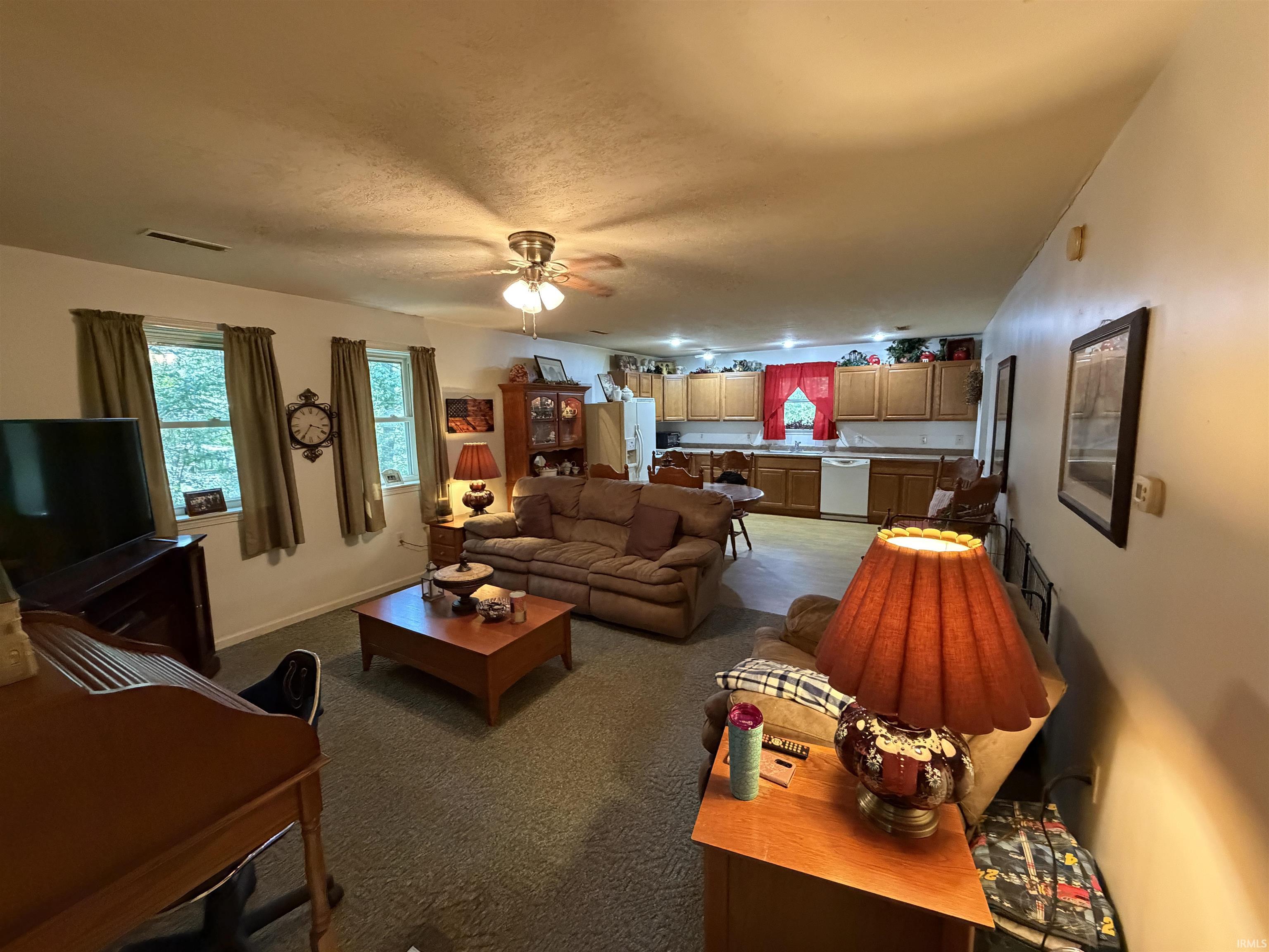 63 Owens Farm Road Bloomfield, IN 47424 - Photo 3 of 37 Gallery Image 3