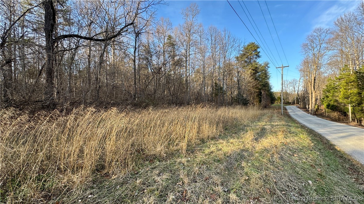 425 E South Co Road Marengo, IN 47140 - Photo 1 of 14