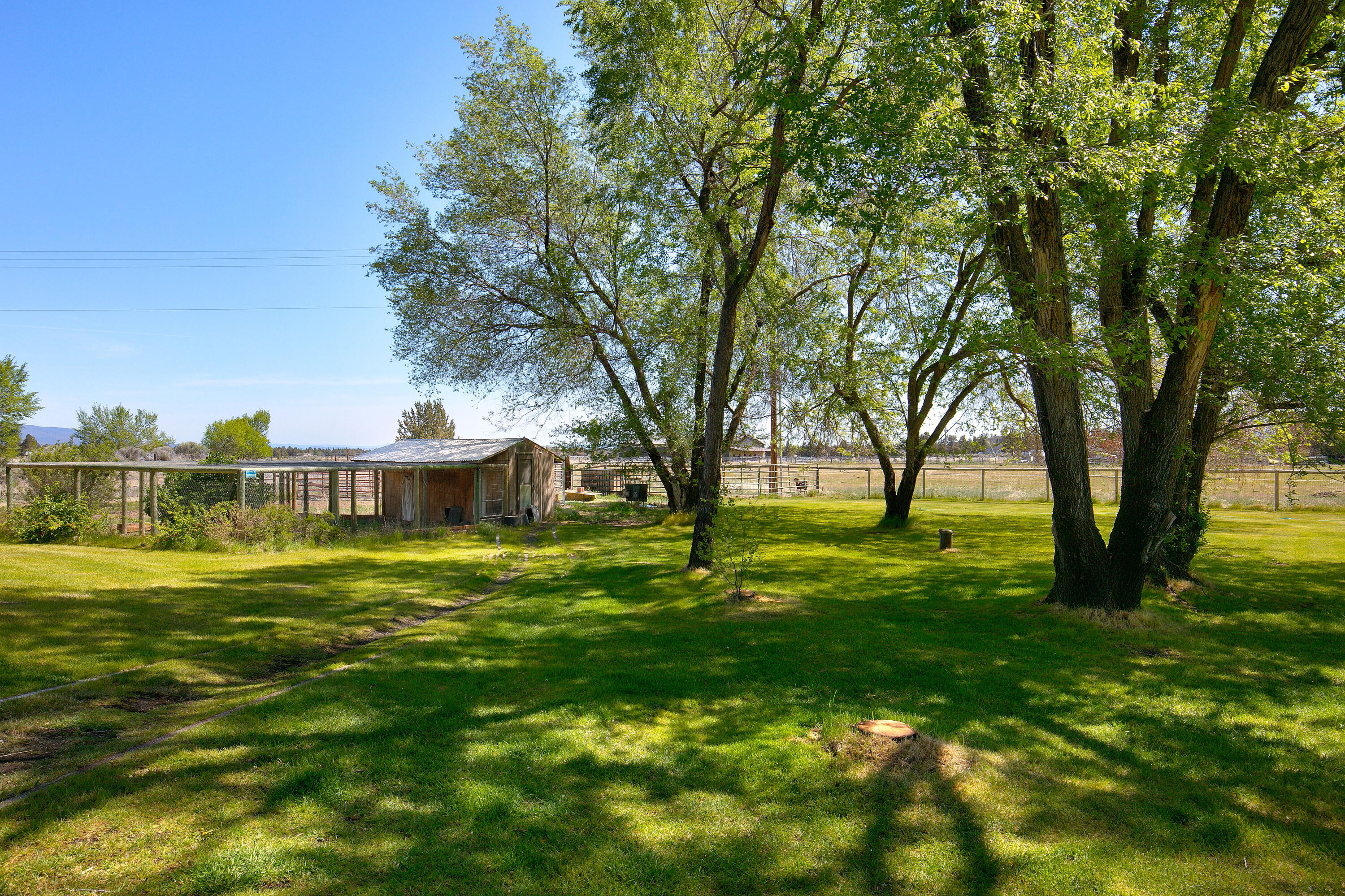 61212 Obernolte Road Bend, OR 97701 - Photo 30 of 49 27 61212 Obernolte Rd_039