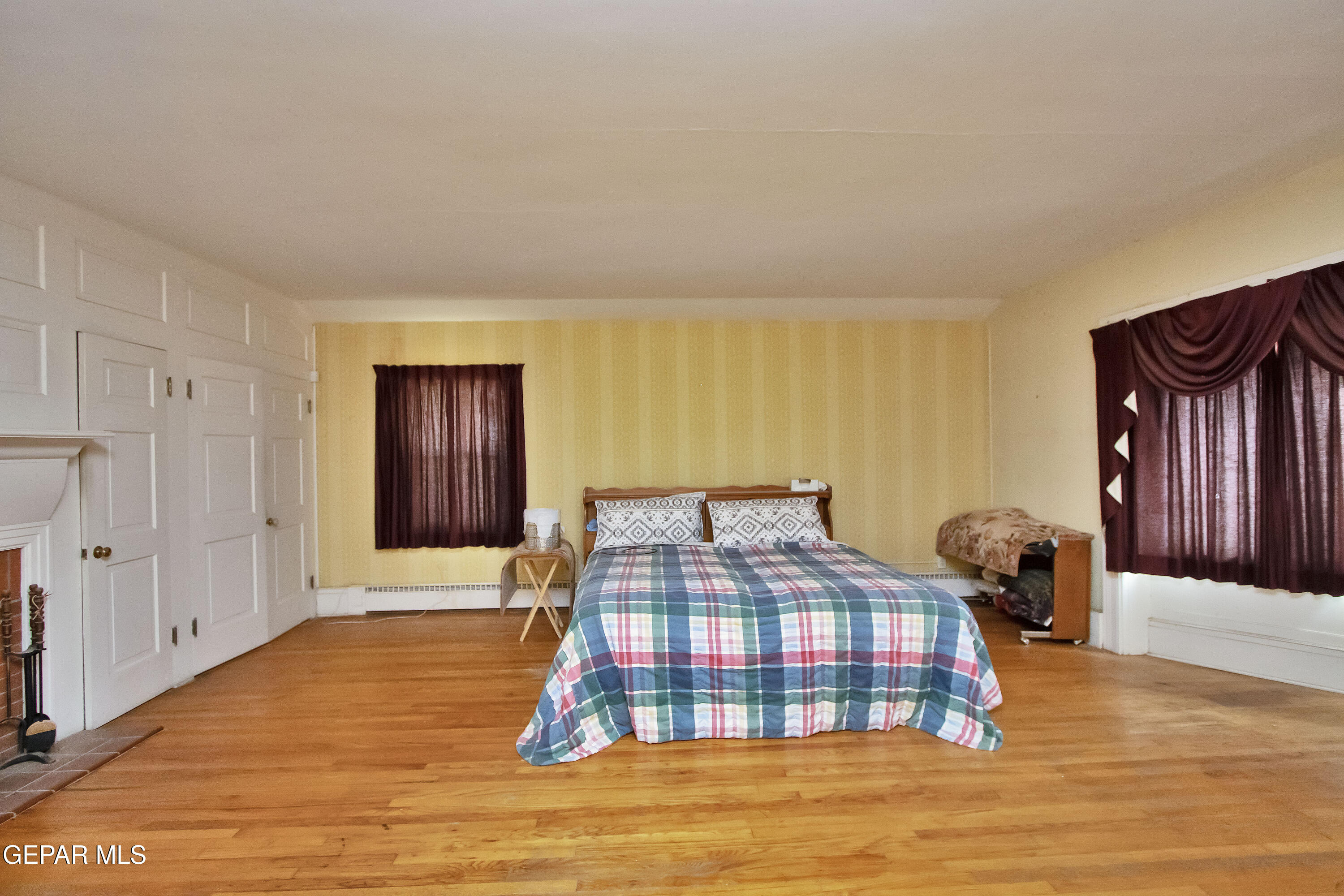 110 Southwest Creosote Road Out Of Service Area, OUT OF SERVICE AREA 99999 - Photo 36 of 101 Master Bedroom
