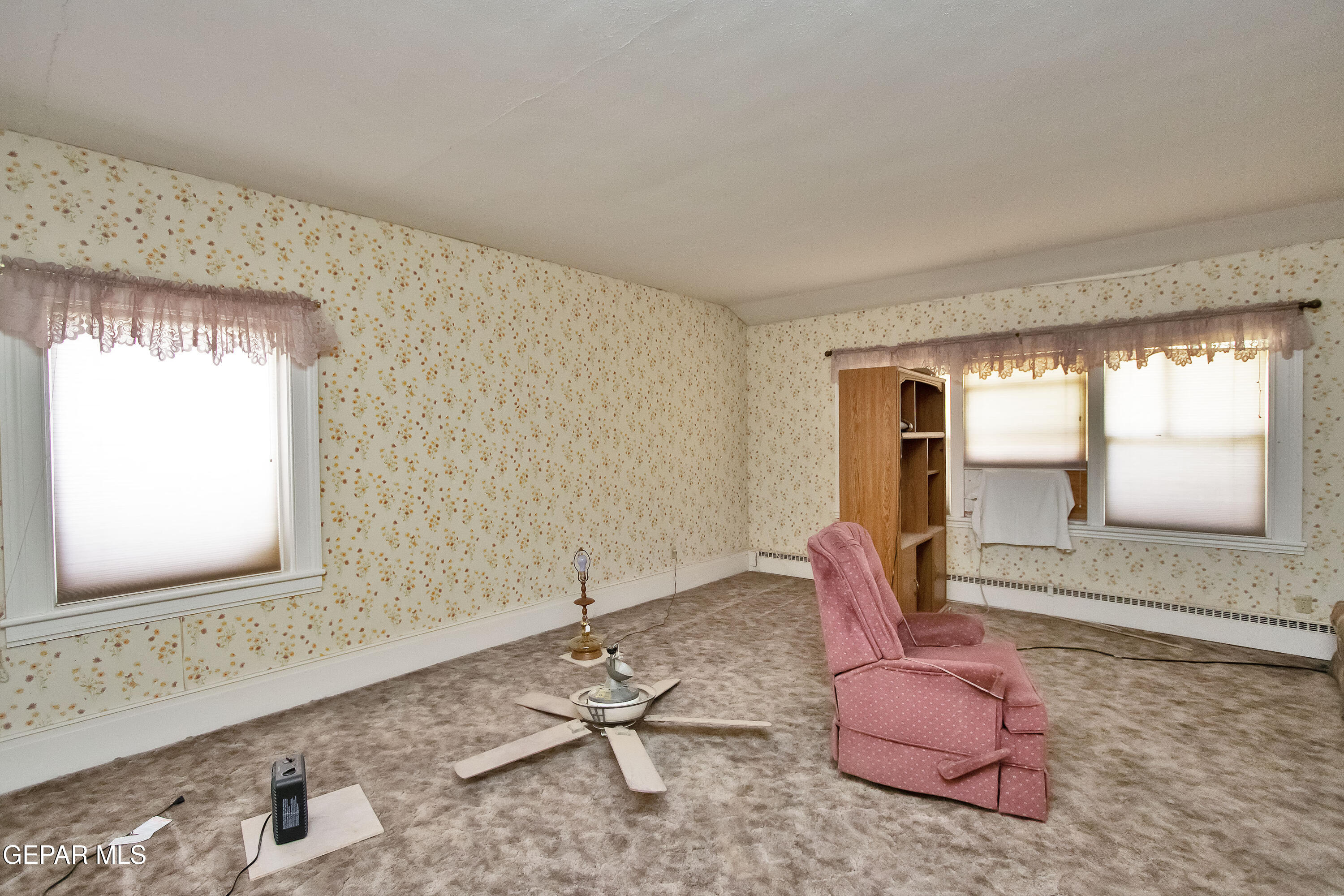 110 Southwest Creosote Road Out Of Service Area, OUT OF SERVICE AREA 99999 - Photo 46 of 101 Bedroom #3