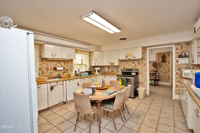 $299,950 | 110 Southwest Creosote Road, Out Of Service Area, OUT OF SERVICE AREA 99999