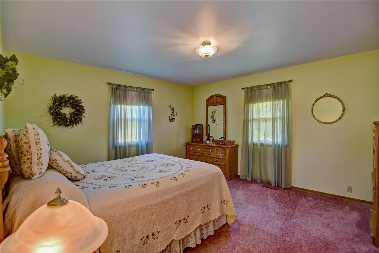 7915 East Elk Chattaroy Road Chattaroy, WA 99003 - Photo 6 of 20 Gallery Image 6