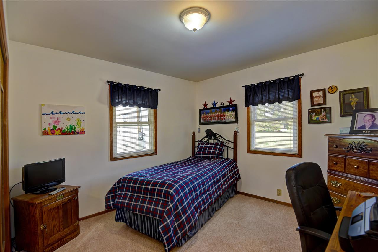 7915 East Elk Chattaroy Road Chattaroy, WA 99003 - Photo 7 of 20 Gallery Image 7