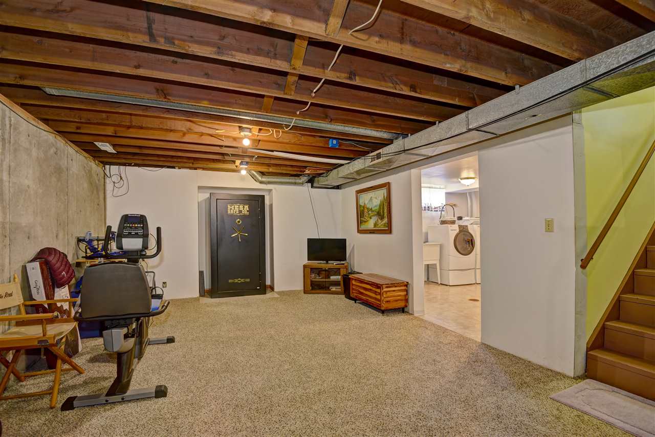 7915 East Elk Chattaroy Road Chattaroy, WA 99003 - Photo 9 of 20 Gallery Image 9