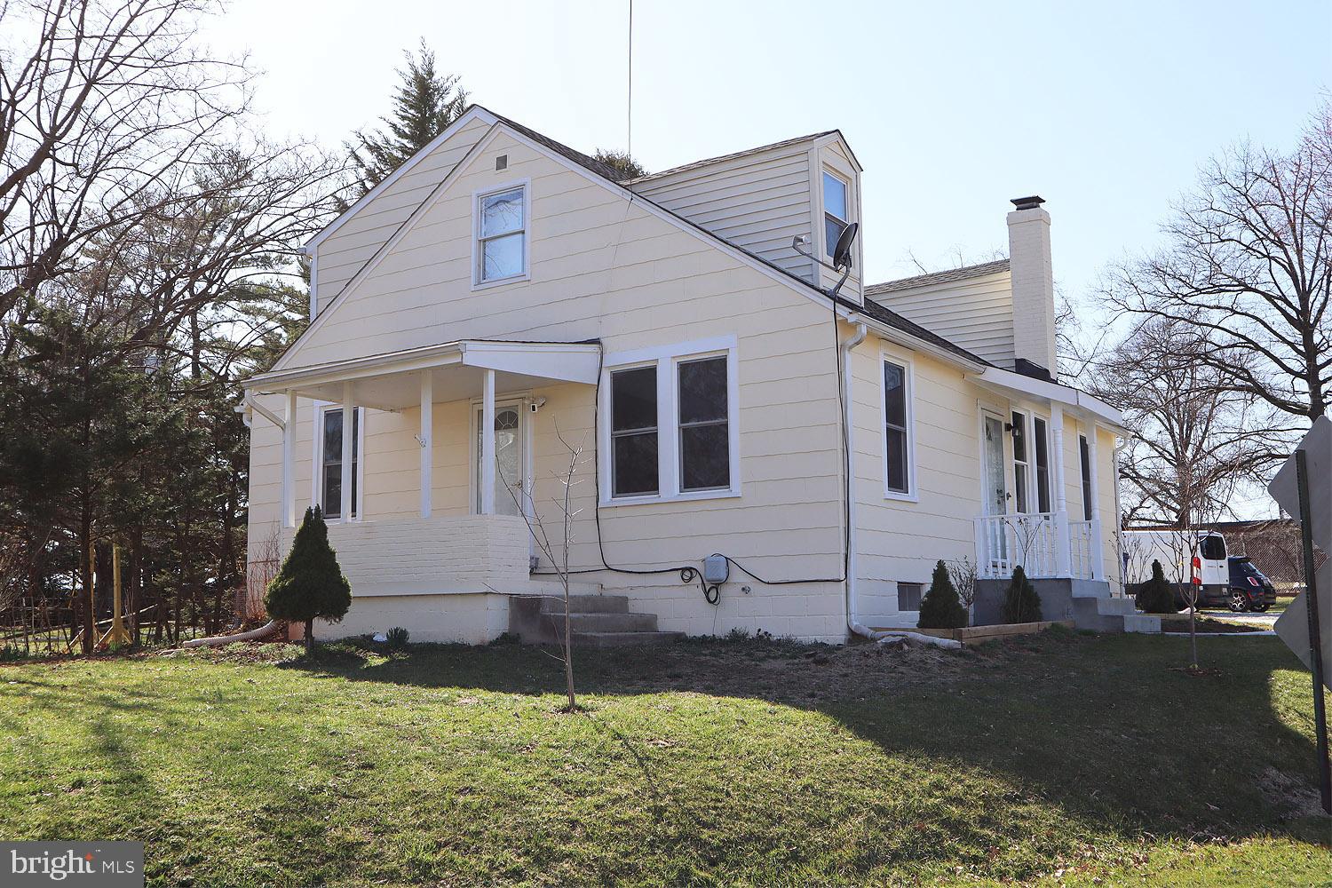 1082 Rocky Springs Road Frederick, MD 21702 - Photo 2 of 31 Gallery Image 2