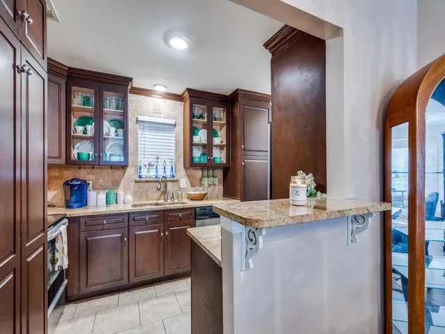 $2,250 | 6011 East University Boulevard, Unit 145, Dallas, TX 75206