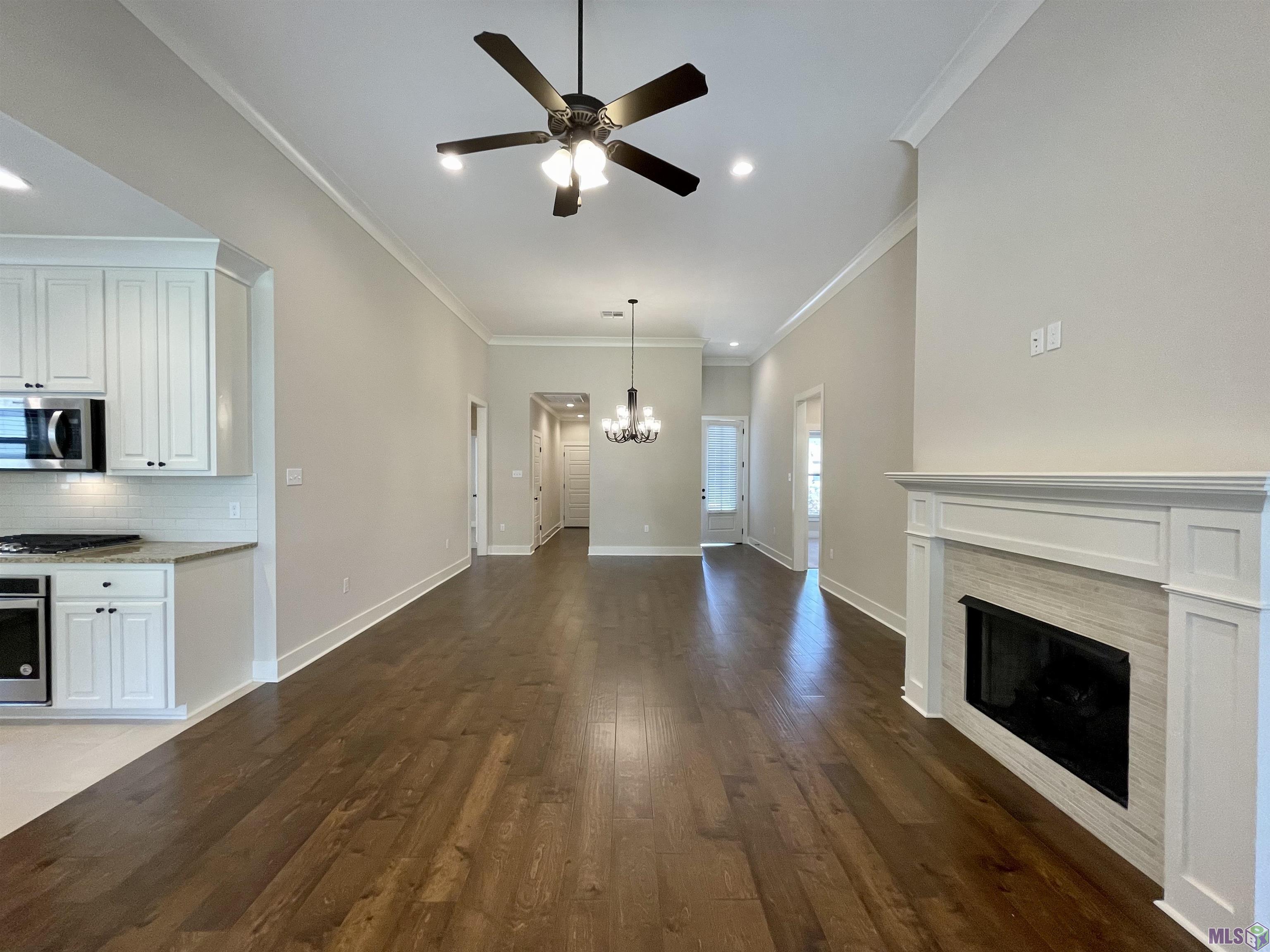 16512 Villa Brielle Avenue Baton Rouge, LA 70817 - Photo 2 of 13