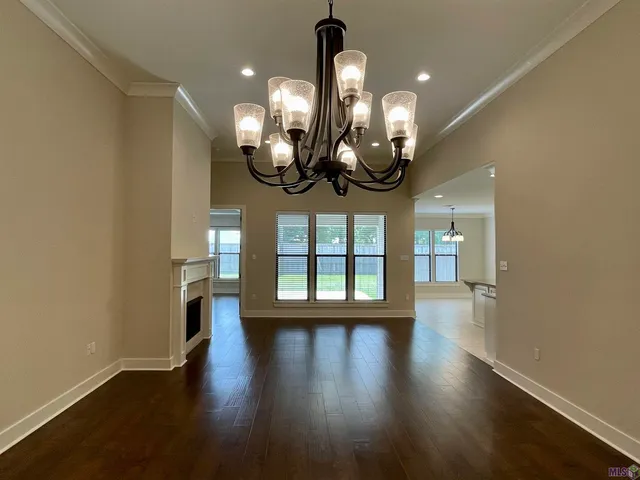 $2,550 | 16512 Villa Brielle Avenue, Baton Rouge, LA 70817