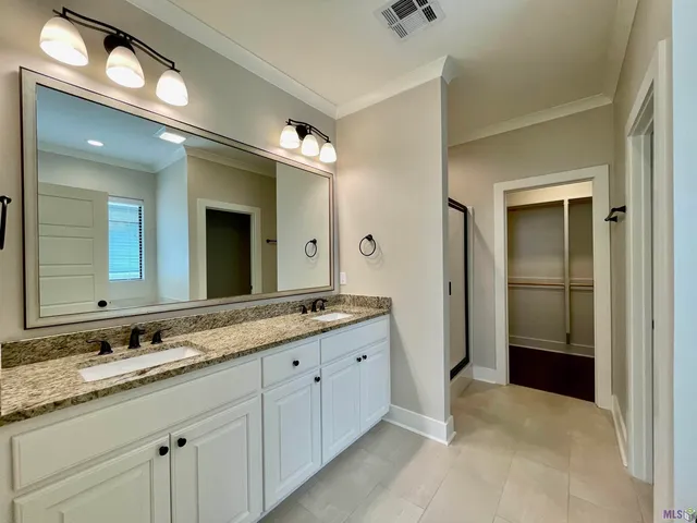 $2,550 | 16512 Villa Brielle Avenue, Baton Rouge, LA 70817