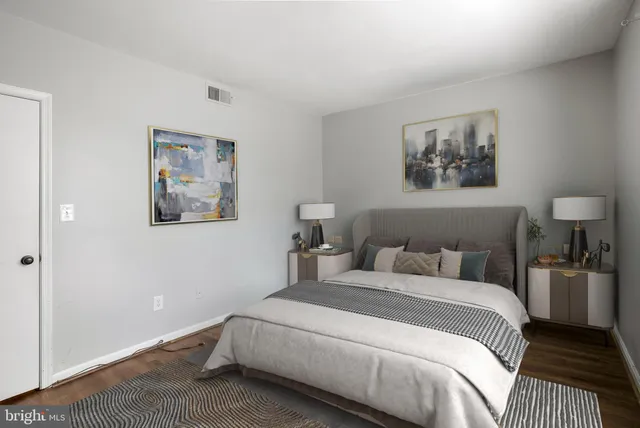 $1,900 | 1721 Queens Lane, Unit 1103, Arlington, VA 22201