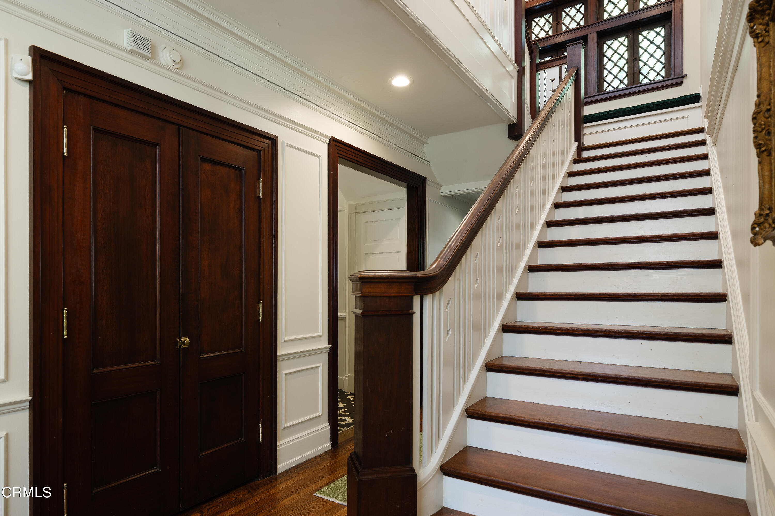 2709 Visscher Place Altadena, CA 91001 - Photo 40 of 75 a view of entryway with stairs and a front door