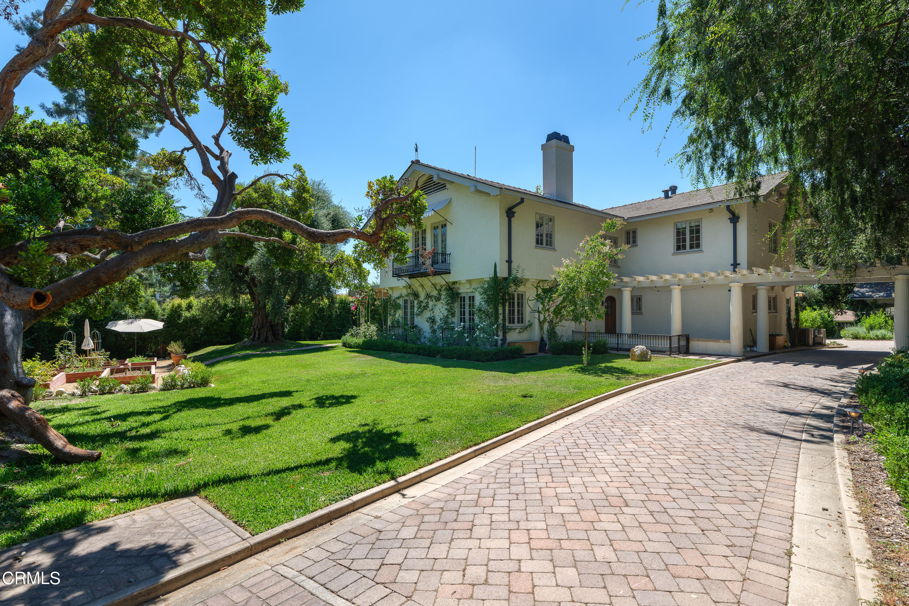 2709 Visscher Place Altadena, CA 91001 - Photo 4 of 75 NPW_2709Visscher2023_009_FLEXMLS