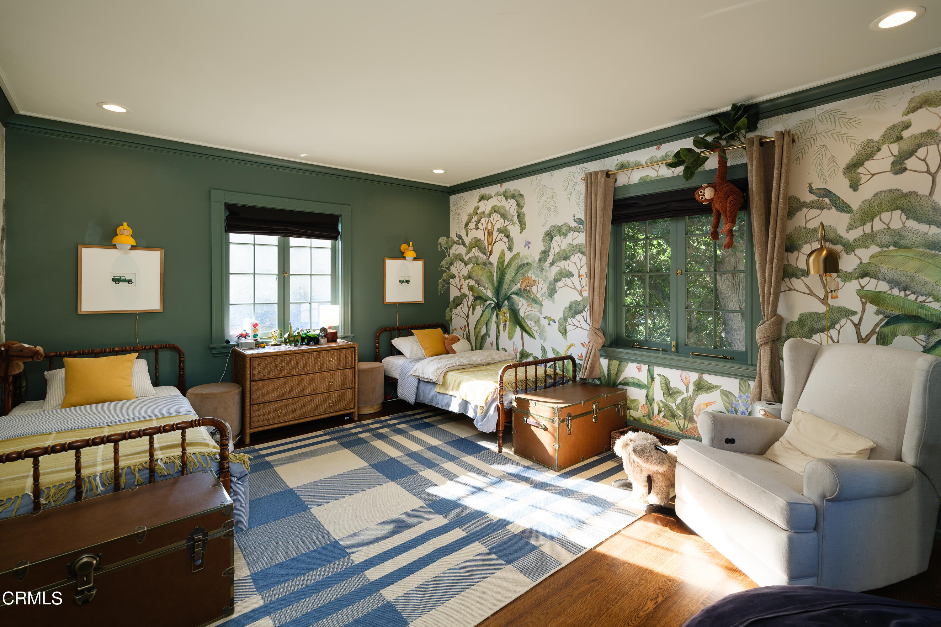 2709 Visscher Place Altadena, CA 91001 - Photo 56 of 75 a living room with furniture and a window