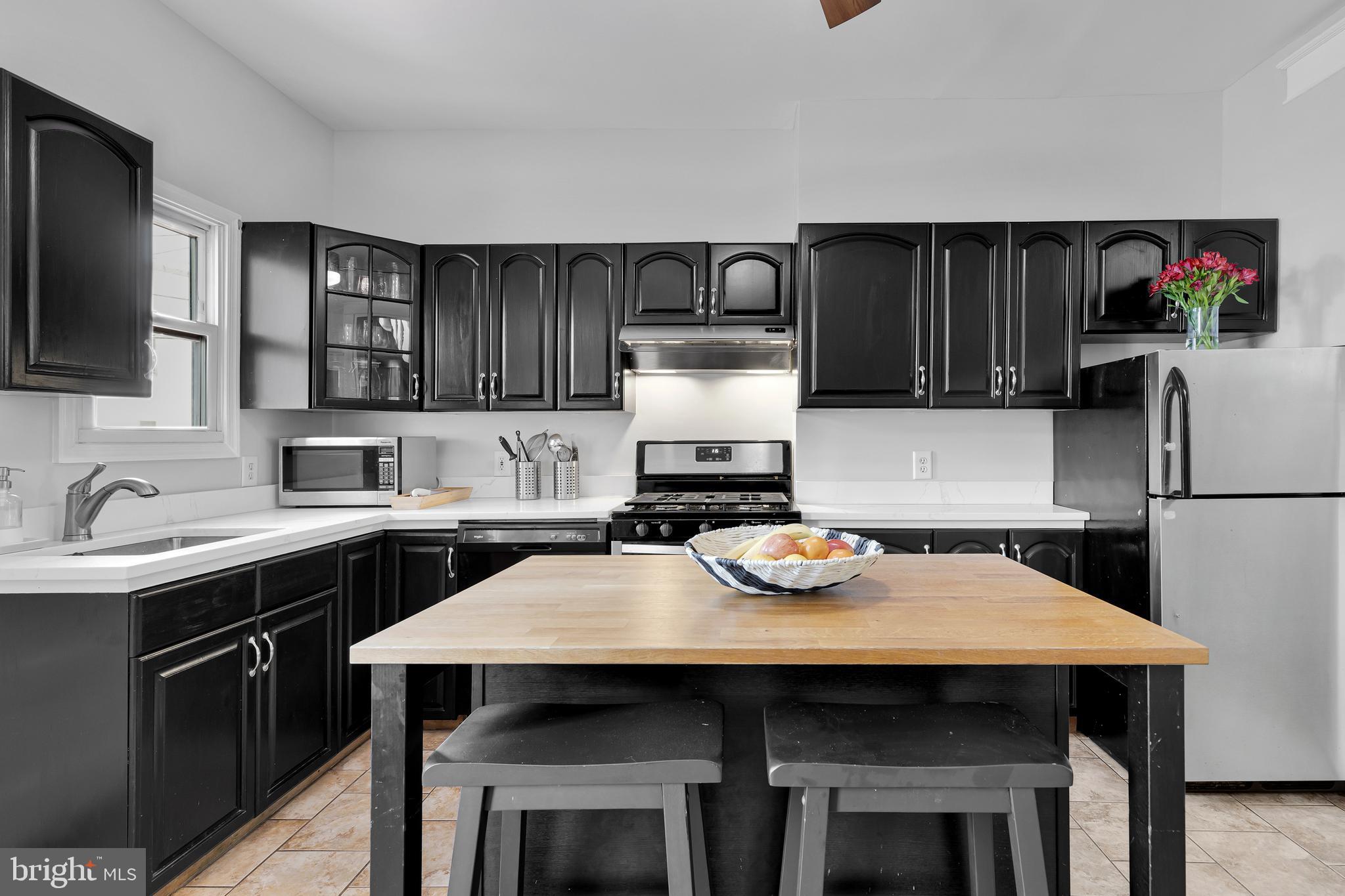 4122 Falls Road Baltimore, MD 21211 - Photo 11 of 33 Gallery Image 11