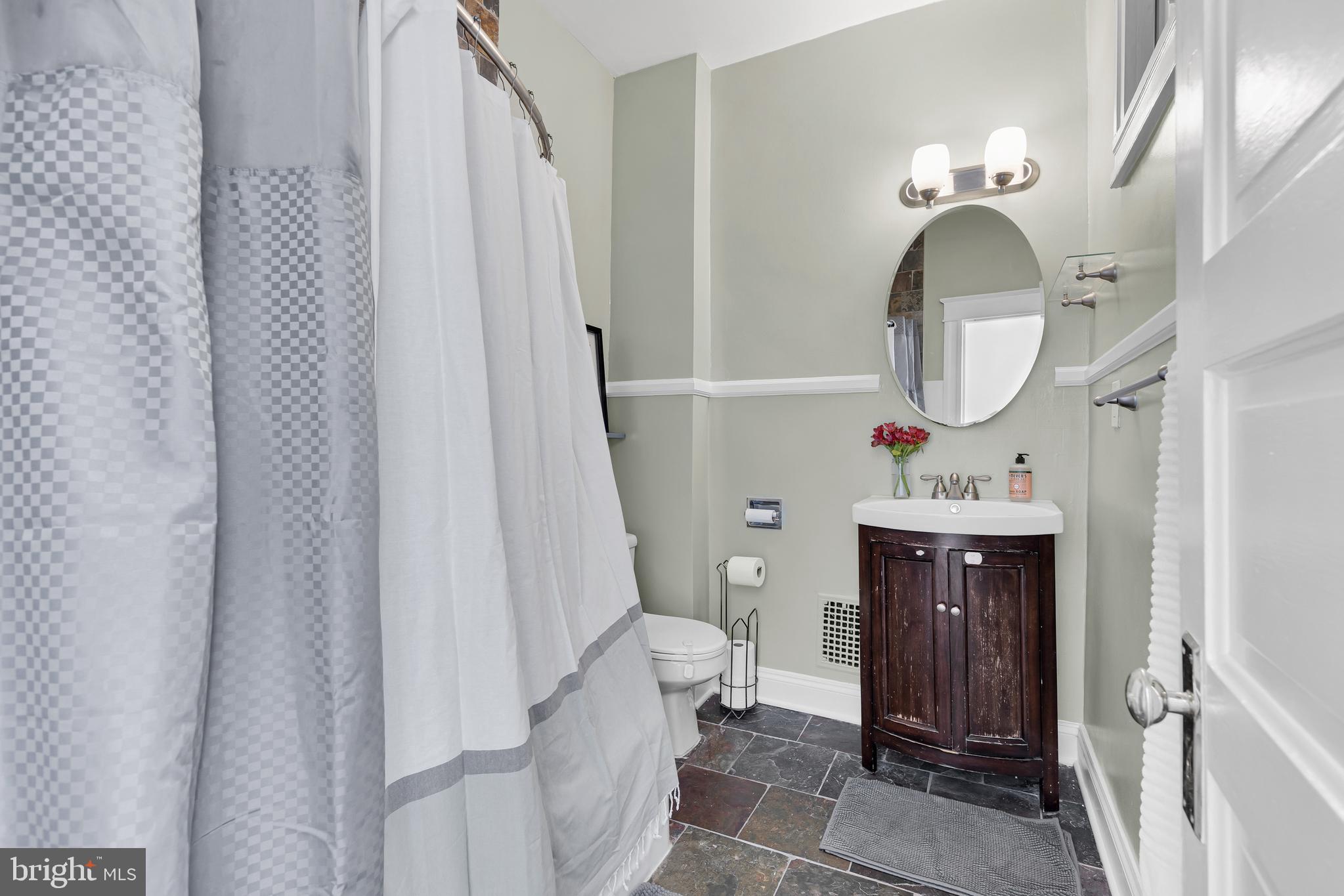 4122 Falls Road Baltimore, MD 21211 - Photo 22 of 33 Gallery Image 22
