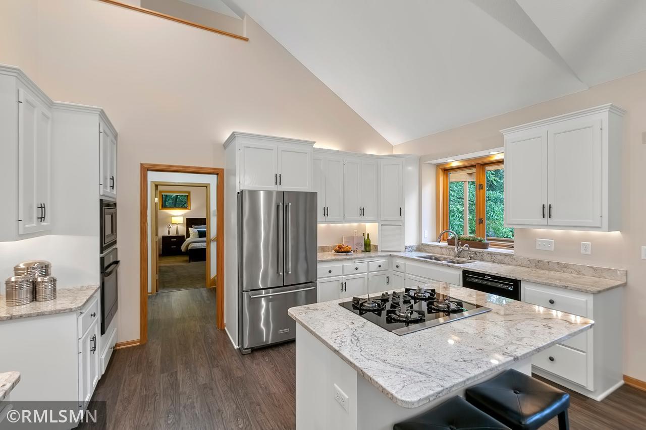 6340 Murray Hill Road Chanhassen, MN 55331 - Photo 14 of 48 Gallery Image 14