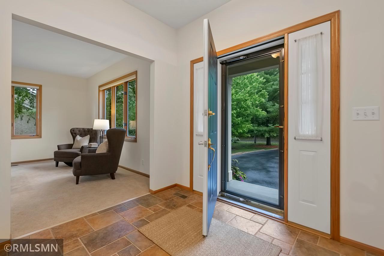 6340 Murray Hill Road Chanhassen, MN 55331 - Photo 5 of 48 Gallery Image 5