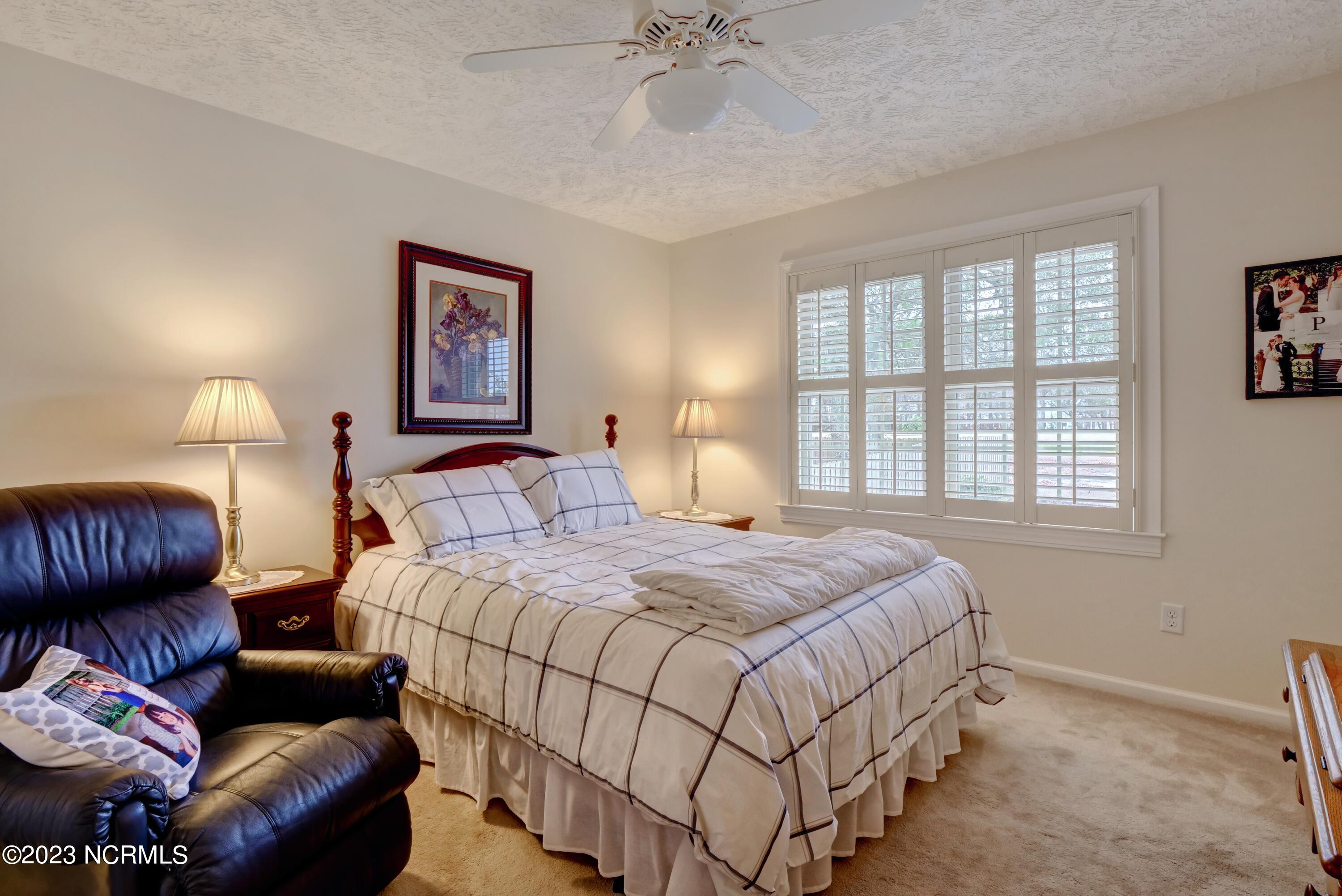 817 Rivage Promenade Wilmington, NC 28412 - Photo 11 of 20 2nd bedroom