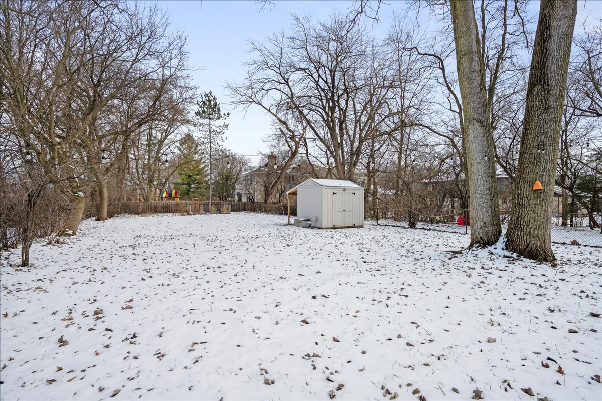 1517 Landwehr Road Northbrook, IL 60062 - Photo 29 of 39