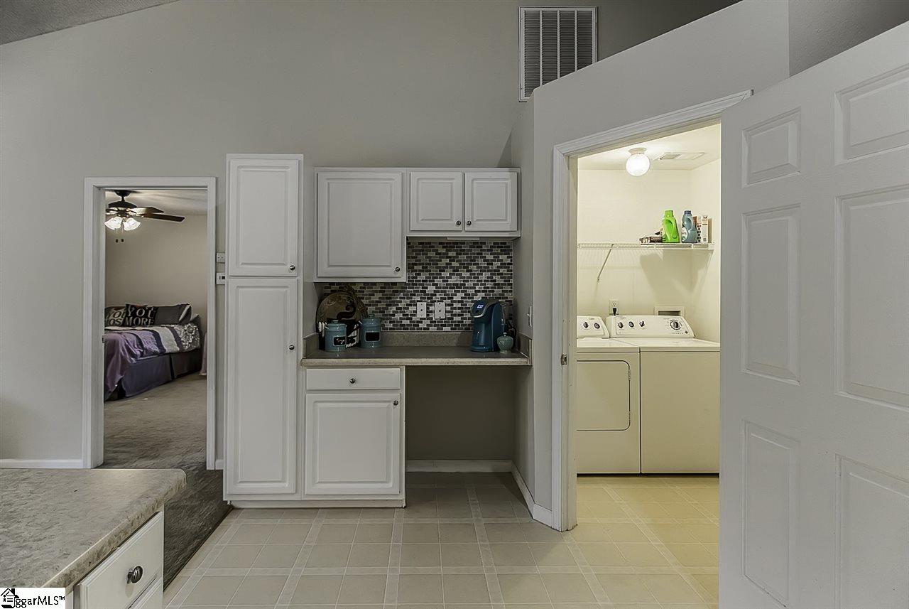 260 Rivers Edge Drive Easley, SC 29642 - Photo 12 of 30 Gallery Image 12