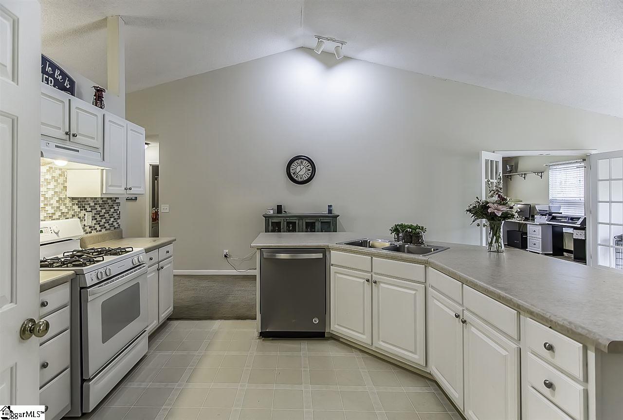 260 Rivers Edge Drive Easley, SC 29642 - Photo 14 of 30 Gallery Image 14