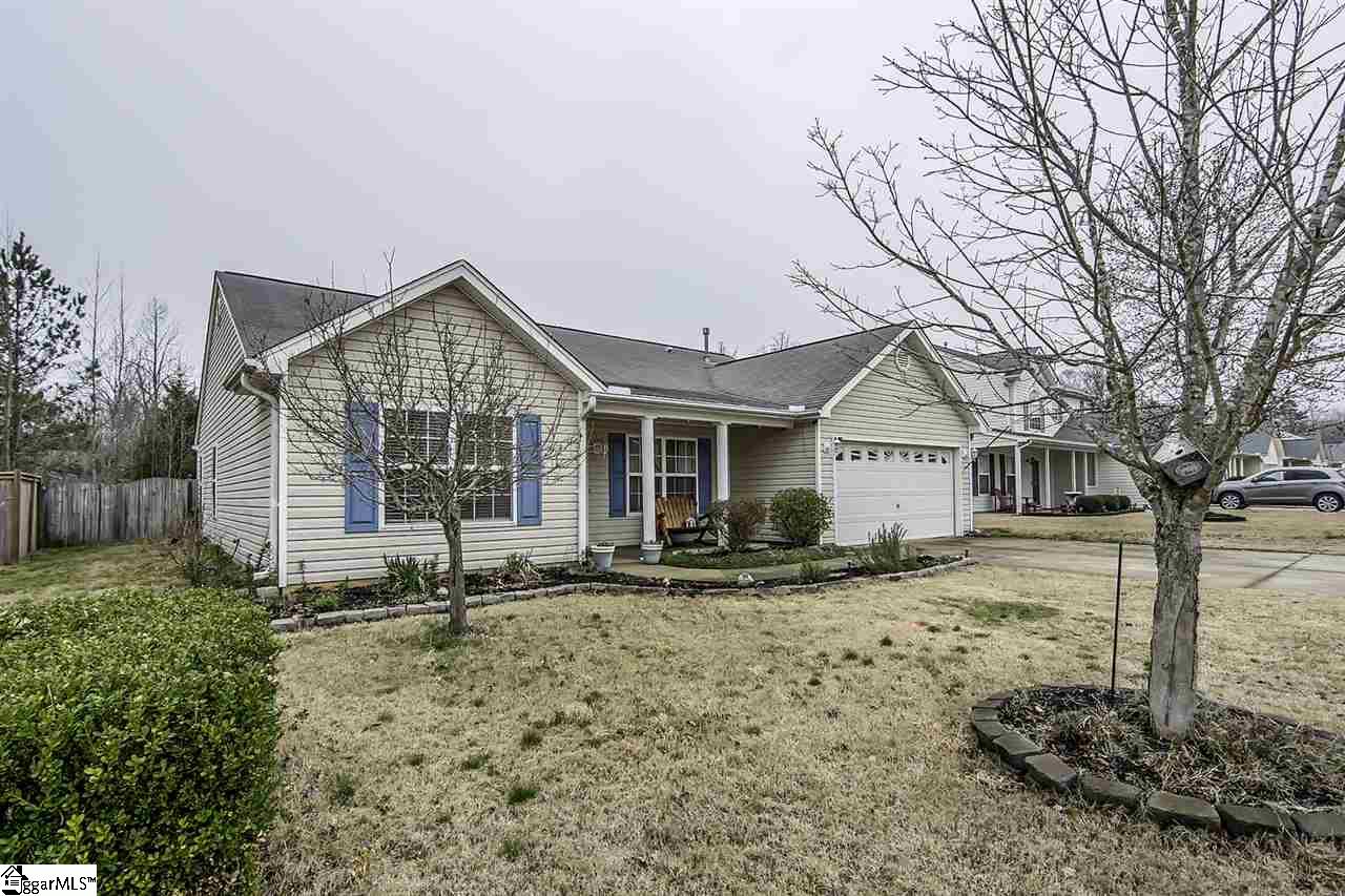260 Rivers Edge Drive Easley, SC 29642 - Photo 3 of 30 Gallery Image 3