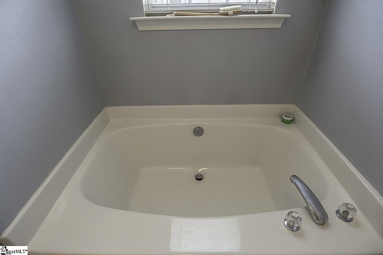 260 Rivers Edge Drive Easley, SC 29642 - Photo 24 of 30 Gallery Image 24