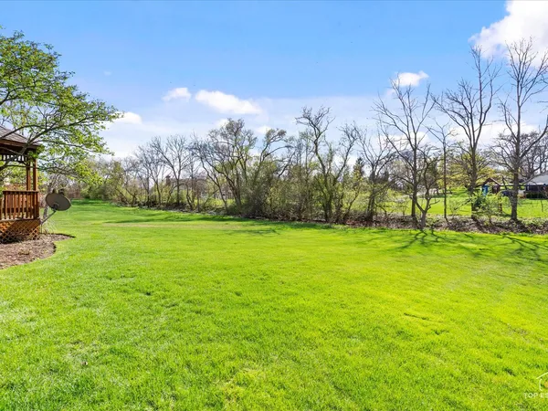 $1,050,000 | 22898 North Foxtail Drive, Kildeer, IL 60047