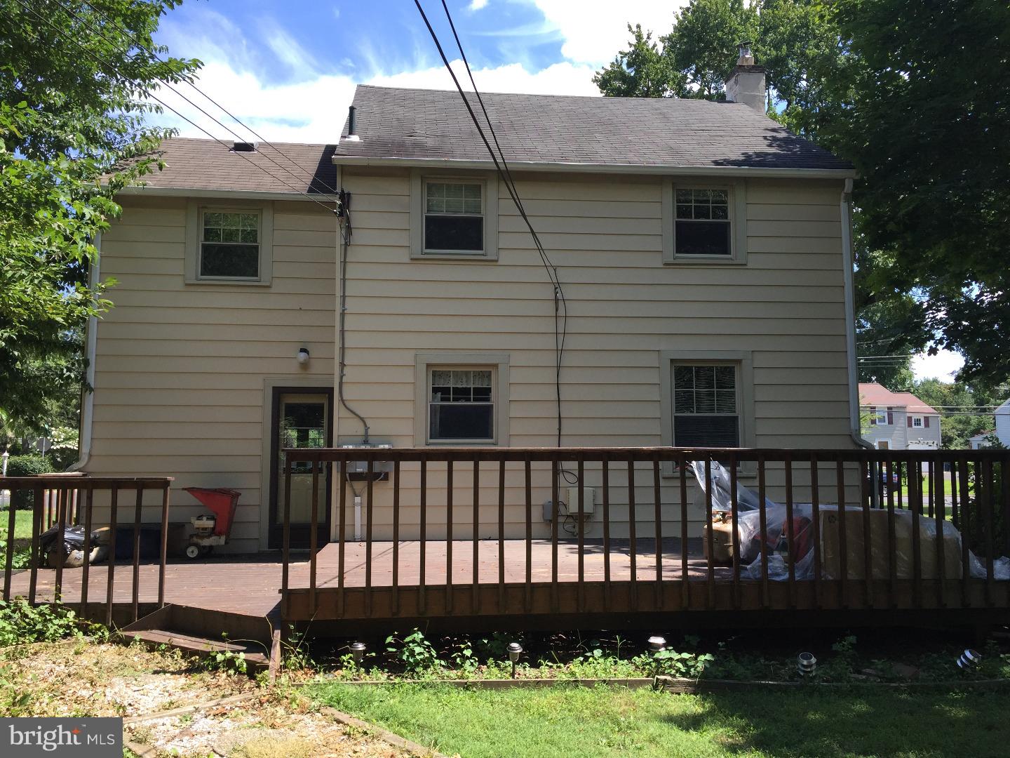 407 North Warminster Road Hatboro, PA 19040 - Photo 2 of 7 Gallery Image 2