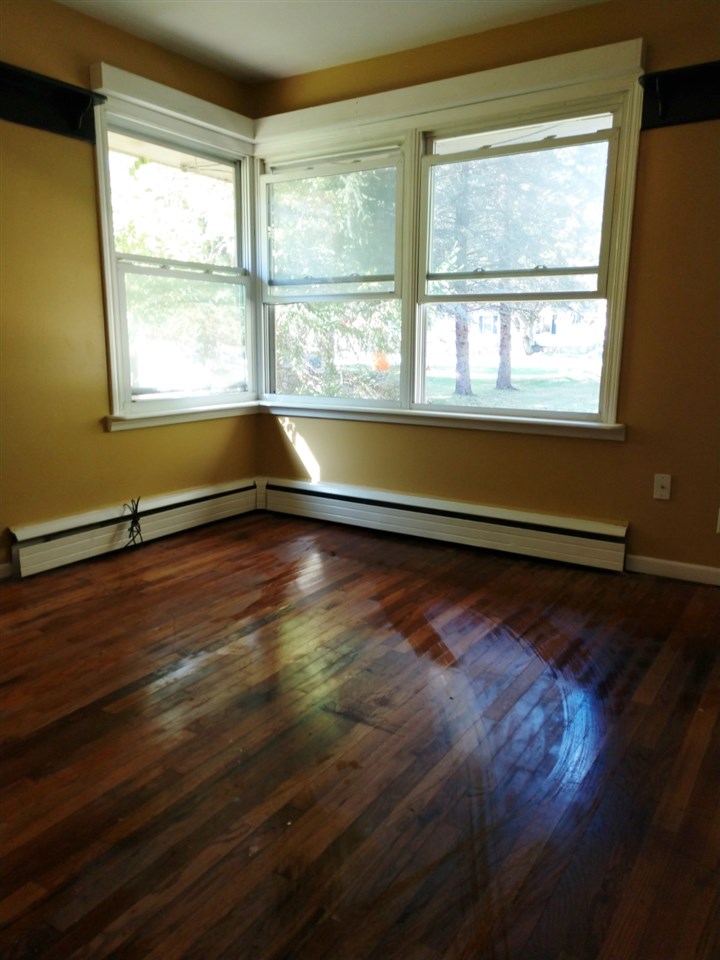 3844 Old King Road Bridgeport, MI 48601 - Photo 10 of 26