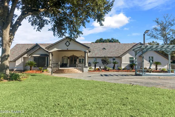 $595,000 | 1412 Highway 167, Abbeville, LA 70510