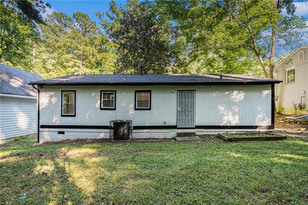 836 Bolton Road Northwest Atlanta, GA 30331 - Photo 22 of 23