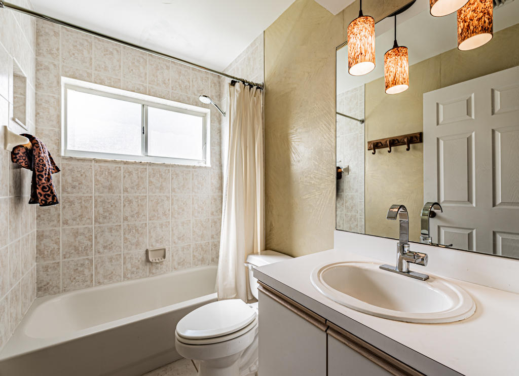 1821 Barnstable Road Wellington, FL 33414 - Photo 25 of 43 MSL_6495-HDR