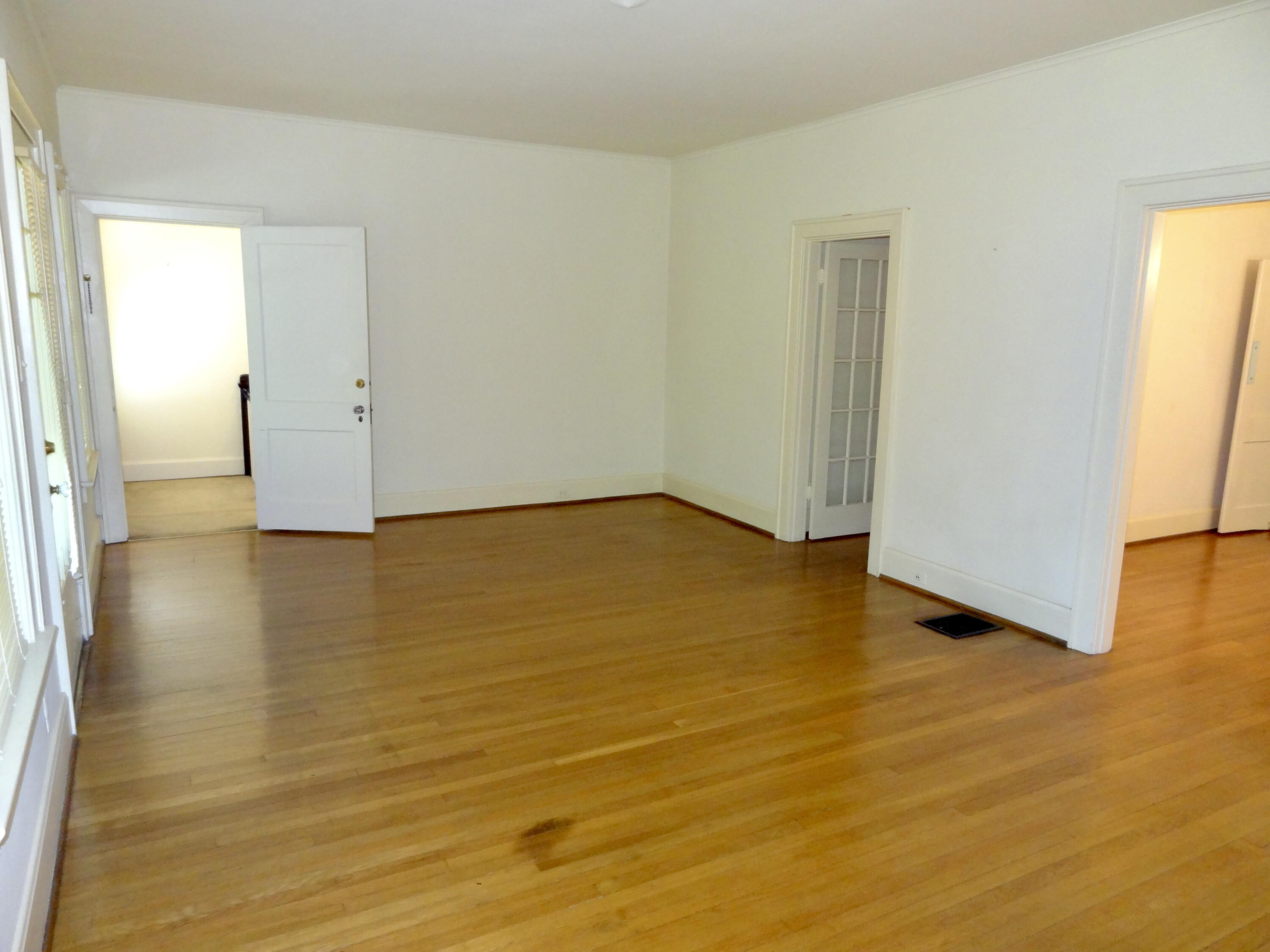 225-227 Sycamore Road Lexington, KY 40502 - Photo 38 of 80 E1EEB8AC-740C-4544-8765-26085D132365_1_2