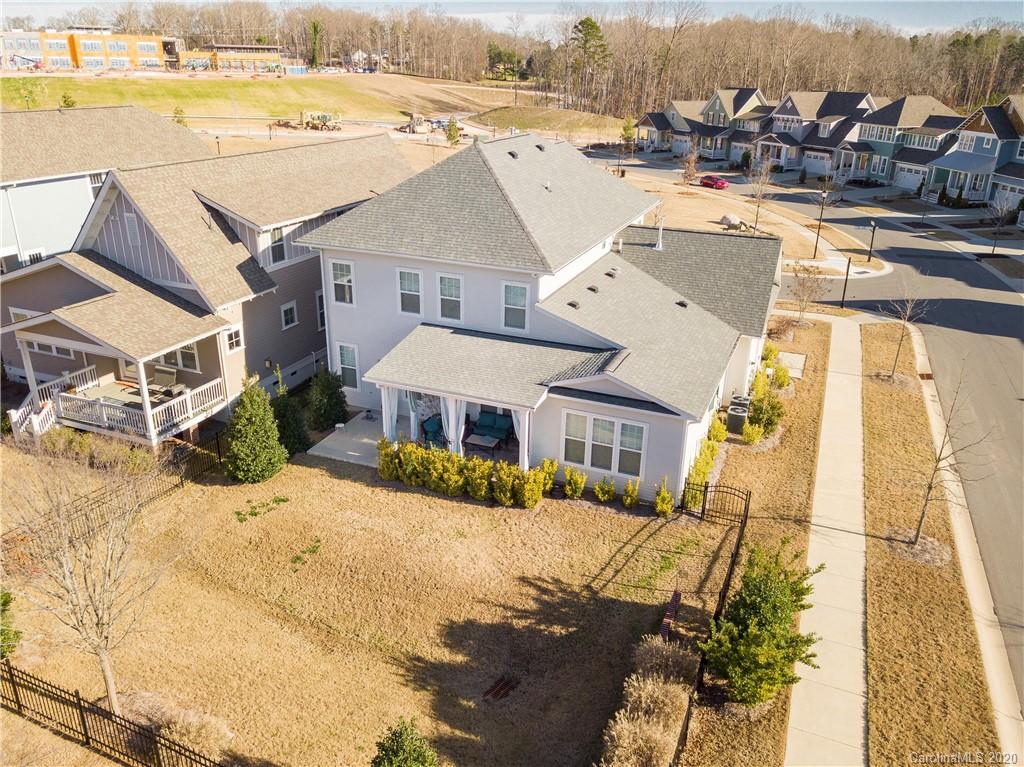 230 June Bug Lane Fort Mill, SC 29708 - Photo 9 of 38 Gallery Image 9