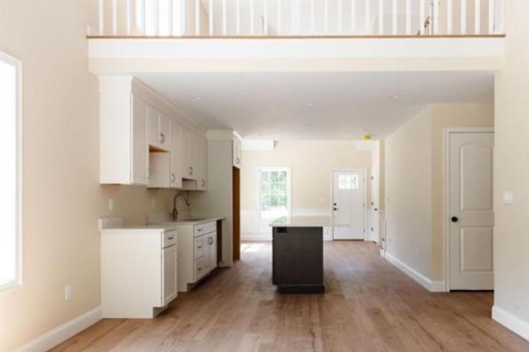 7 Cameron Court, Unit 7 Hampstead, NH 03841 - Photo 6 of 27